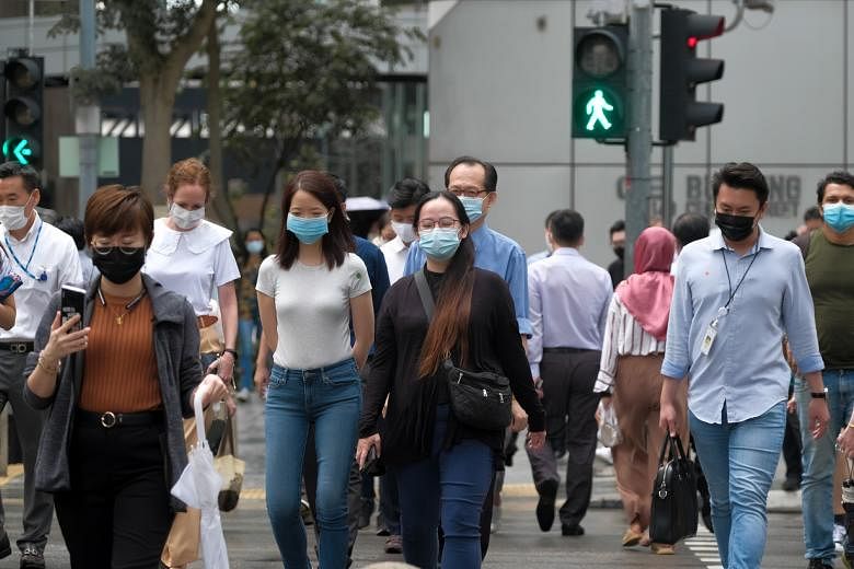 Rapor layanan publik: Pendapatan warga Singapura meningkat dan ketidaksetaraan turun, tetapi pertumbuhan terpukul oleh Covid-19